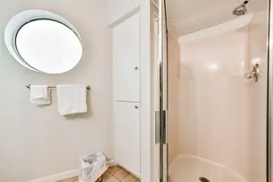 18611 W De Vaca Ln, Galveston, TX 77554 - Photo 33