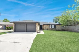 205 Cole St, Webster, TX 77598 - Photo 43