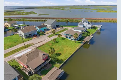488 Pompano, Bayou Vista, TX 77563 - Photo 3