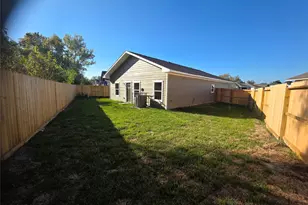 9920 Dipping Brk St, Houston, TX 77076 - Photo 9