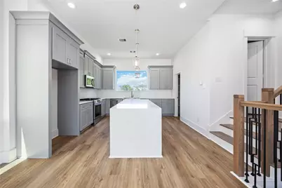 1935 Knoll Square Drive, Houston, TX 77080 - Photo 25
