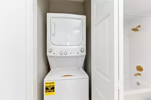 3231 Allen Pkwy, Houston, TX 77019 - Photo 9