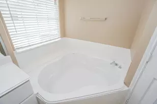 2710 Grants Lake Blvd, Sugar Land, TX 77479 - Photo 13