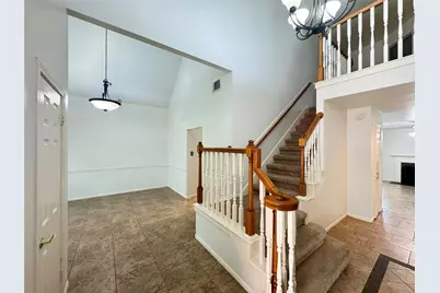 210 Rolling Plains Drive, Sugar Land, TX 77479 - Photo 3