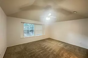 210 Rolling Plains Dr, Sugar Land, TX 77479 - Photo 19