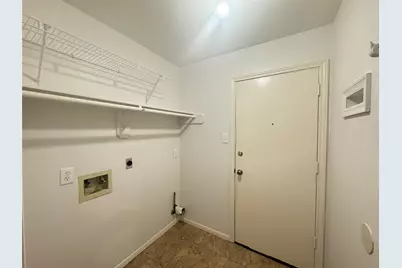 210 Rolling Plains Drive, Sugar Land, TX 77479 - Photo 27