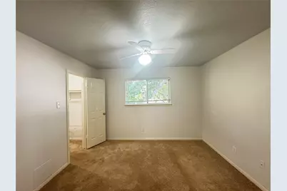 210 Rolling Plains Drive, Sugar Land, TX 77479 - Photo 37