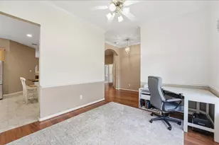222 Meadowhill Ln, Dickinson, TX 77539 - Photo 11
