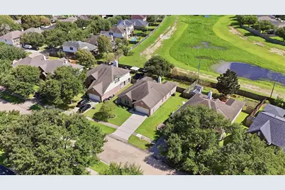 222 Meadowhill Lane, Dickinson, TX 77539 - Photo 23