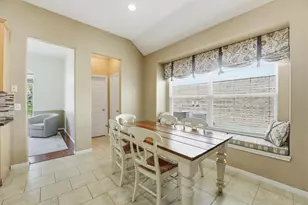 222 Meadowhill Ln, Dickinson, TX 77539 - Photo 9