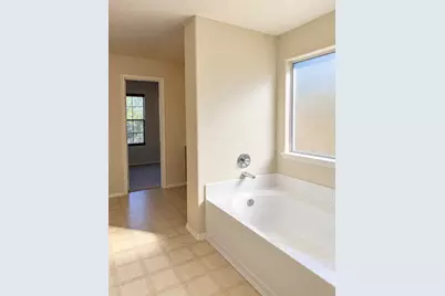 8618 Woodpath Lane, Houston, TX 77075 - Photo 29