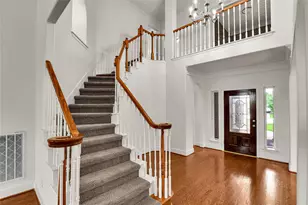 19307 Sun River Ln, Tomball, TX 77377 - Photo 9