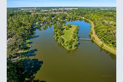 509 Brook Hollow Drive, Conroe, TX 77385 - Photo 47
