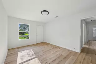 750 Jeny Ln, Beaumont, TX 77707 - Photo 9