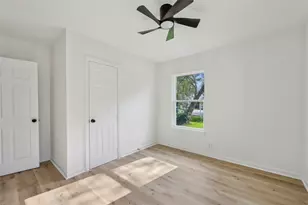 750 Jeny Ln, Beaumont, TX 77707 - Photo 19