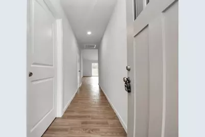 5811 Cartagena Street, Houston, TX 77035 - Photo 5