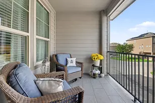 3119 Longleaf Meadows Dr, Houston, TX 77063 - Photo 13