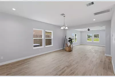 249 McDade Street, Hempstead, TX 77445 - Photo 7