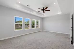 249 Mc Dade St, Hempstead, TX 77445 - Photo 17