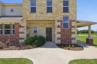 249 McDade Street, Hempstead, TX 77445 - Photo 3