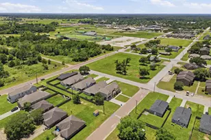 249 Mc Dade St, Hempstead, TX 77445 - Photo 33