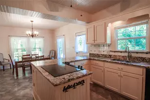 202 Meadowlawn St, Shoreacres, TX 77571 - Photo 9