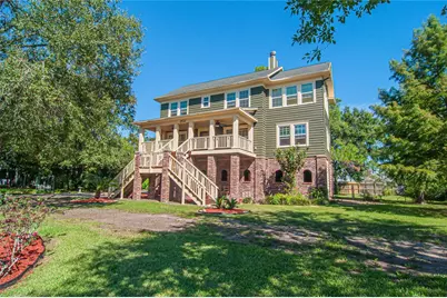 202 Meadowlawn Street, Shoreacres, TX 77571 - Photo 1