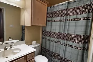 7521 Beaudelaire Cir, Galveston, TX 77551 - Photo 19