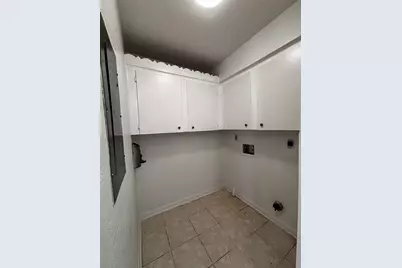 7521 Beaudelaire Circle, Galveston, TX 77551 - Photo 15