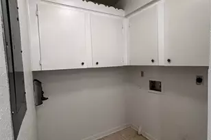 7521 Beaudelaire Cir, Galveston, TX 77551 - Photo 15