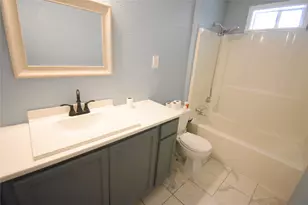 6229 Clover Ridge St, Houston, TX 77087 - Photo 19