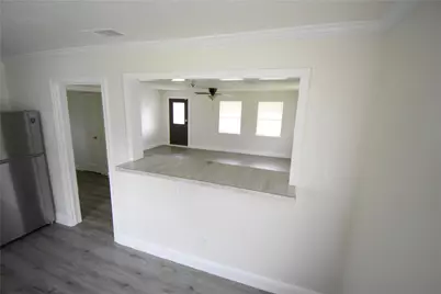 6229 Clover Ridge Street, Houston, TX 77087 - Photo 17