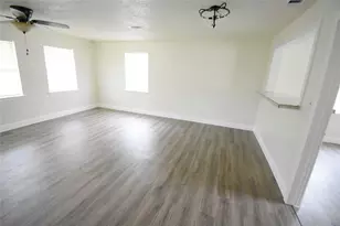 6229 Clover Ridge St, Houston, TX 77087 - Photo 13