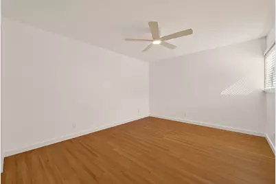 5115 Del Monte Drive #4/D, Houston, TX 77056 - Photo 15