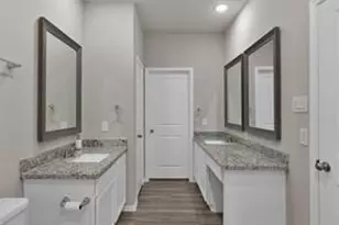710 Crystal River Rd, Conroe, TX 77316 - Photo 5