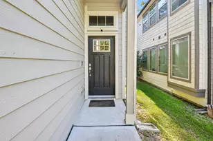 230 Biltmore Loop, Montgomery, TX 77316 - Photo 3