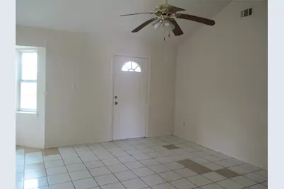 4504 Hemlock Drive, Baytown, TX 77521 - Photo 13