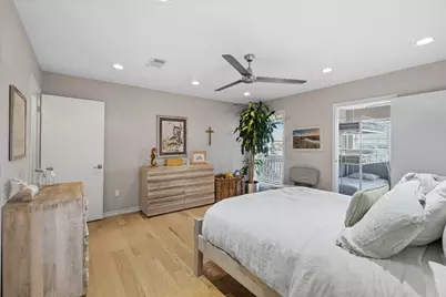 1085 Redfish Street, Bayou Vista, TX 77563 - Photo 17