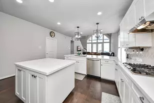 2410 Manor Valley Ln, Missouri City, TX 77459 - Photo 21