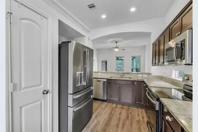 135 Brocks Lane, Montgomery, TX 77356 - Photo 11