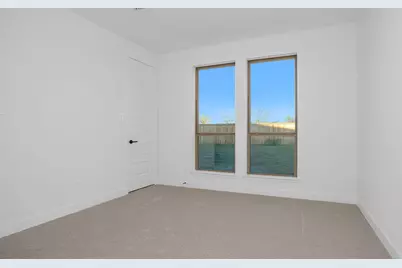 5031 Fountainhead Lane, Manvel, TX 77583 - Photo 9