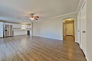 2705 Coy Dr, Deer Park, TX 77536 - Photo 5