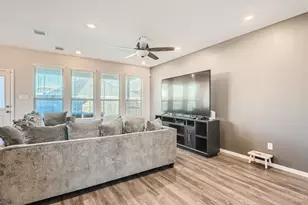 3735 Lion Creek Ct, Rosenberg, TX 77469 - Photo 5