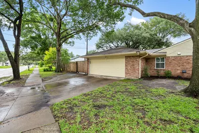 5658 Cartagena Street, Houston, TX 77035 - Photo 29