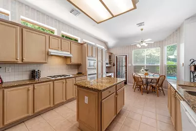 185 Purple Slate Place, The Woodlands, TX 77381 - Photo 13