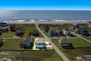 2901 Lakeside Dr, Crystal Beach, TX 77650 - Photo 41