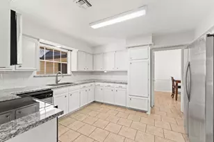 1523 Bodart Dr, Houston, TX 77090 - Photo 7