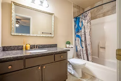 5874 Meadow Way, Beaumont, TX 77707 - Photo 13