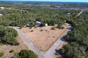 700 Thurman Rd, San Marcos, TX 78666 - Photo 31