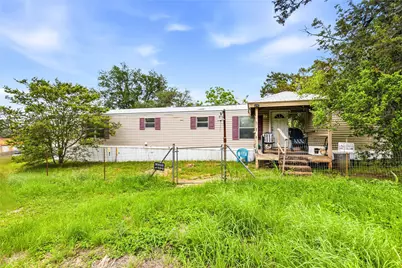 700 Thurman Road, San Marcos, TX 78666 - Photo 1